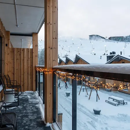 Huoneisto Le Lingonberry D10 Ski-in Ski-out By Aavalevi
