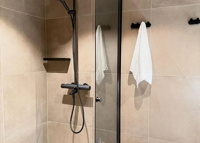 Le Lingonberry D10 Ski-in Ski-out By Aavalevi *